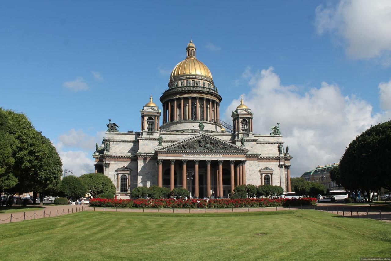 Sainthouse On Pochtamtskaya Apartment Saint Petersburg Luaran gambar